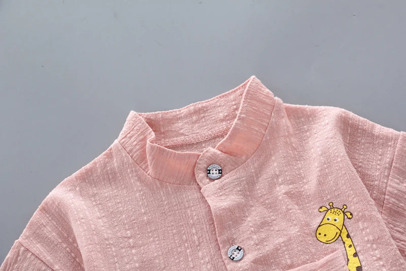 Conjunto Bebê Camisa Gola Mandarim e Shorts Jeans Premium