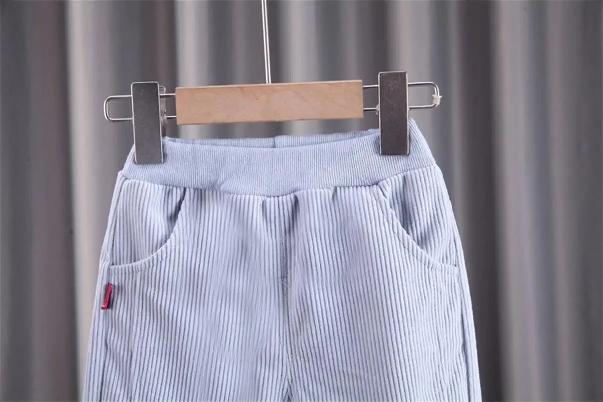 Conjunto Bebê Jaqueta e Calça Premium – Estilo Moderno e Confortável