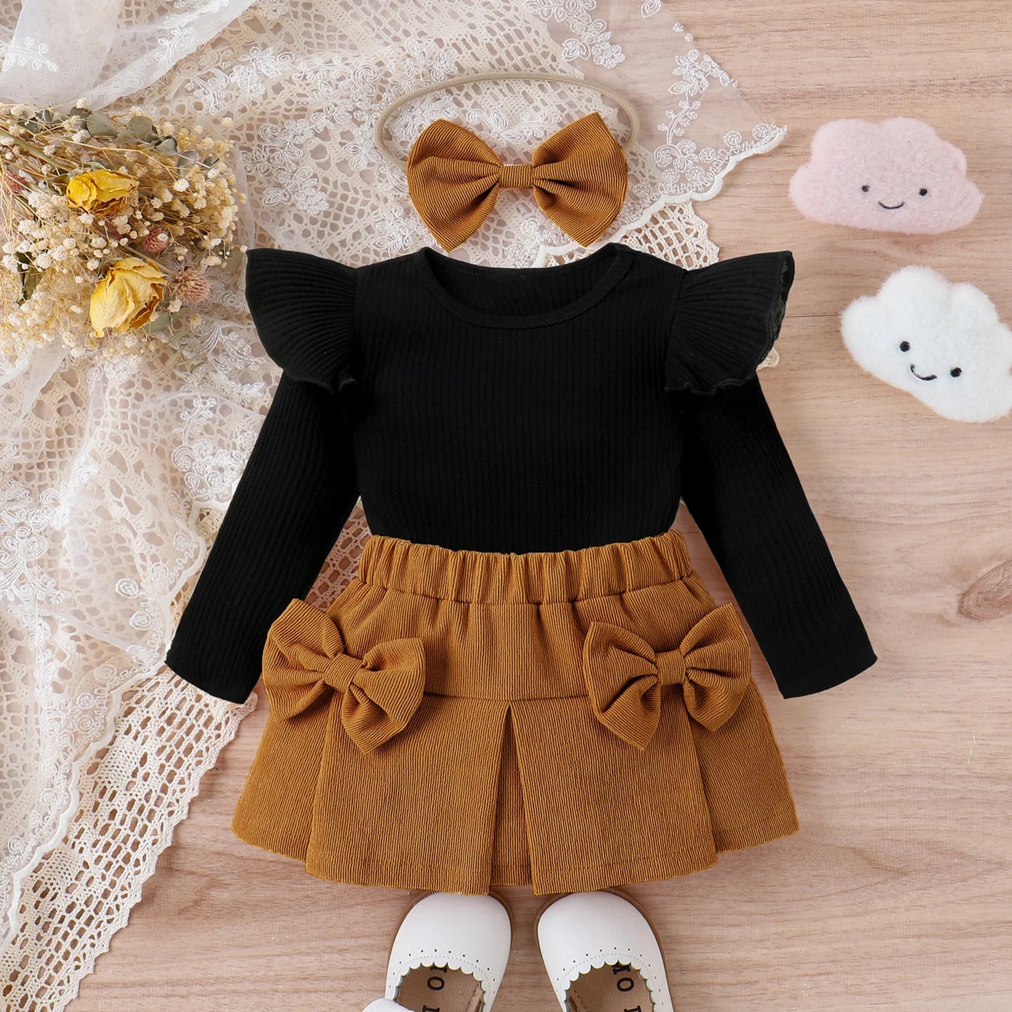 Conjunto Bebê Vintage Premium – Blusa e Saia em Cotelê Delicado