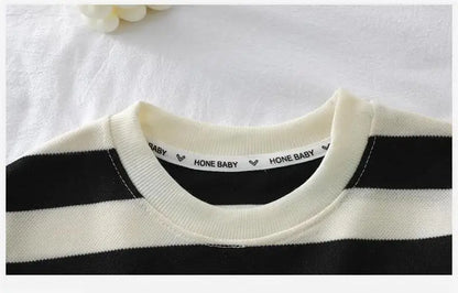 Conjunto Bebê Listrado Urso Premium – Leve e Confortável