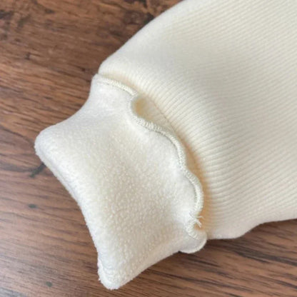 Suéter Bebê Tricot Floral Premium – Toque Macio e Conforto Térmico
