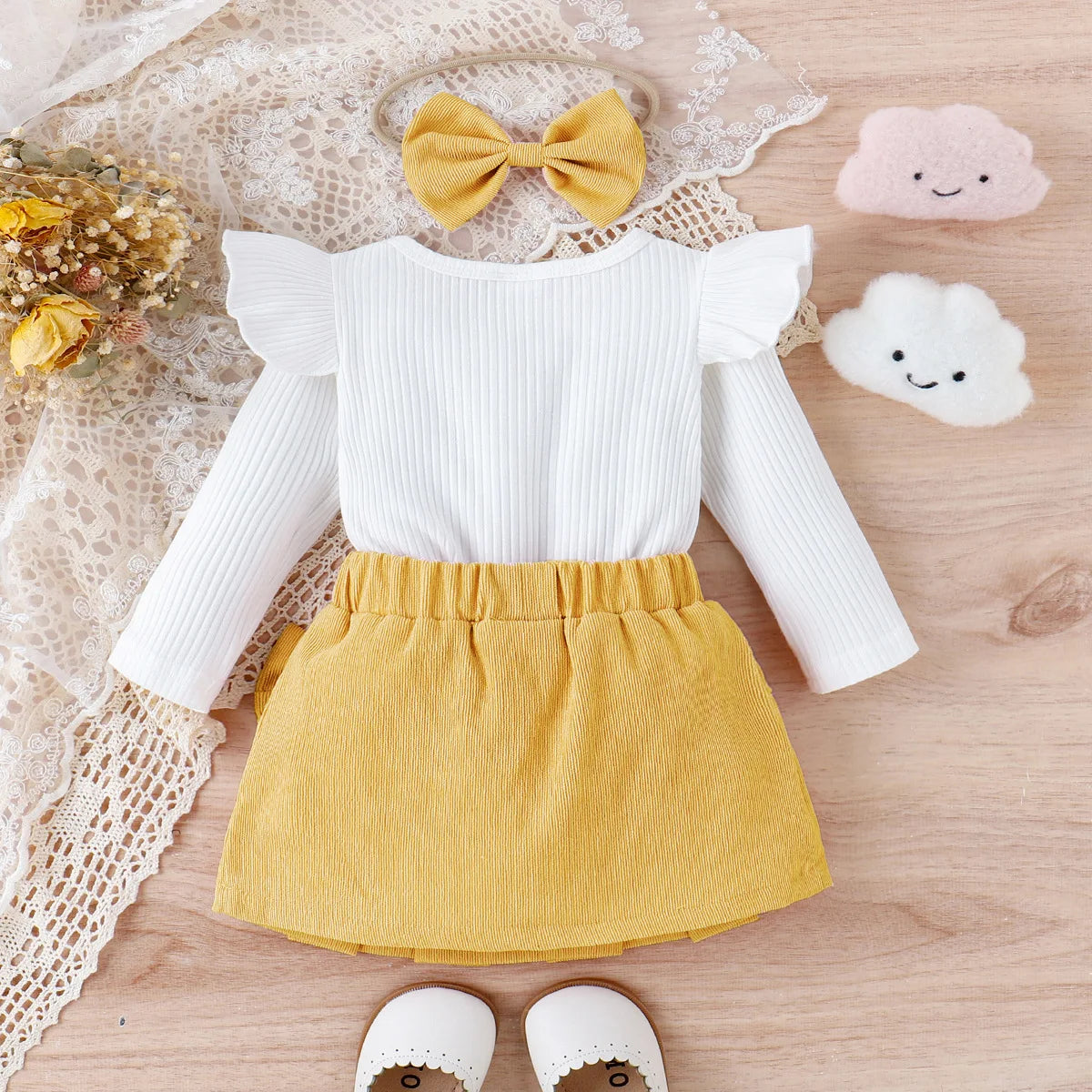 Conjunto Bebê Vintage Premium – Blusa e Saia em Cotelê Delicado