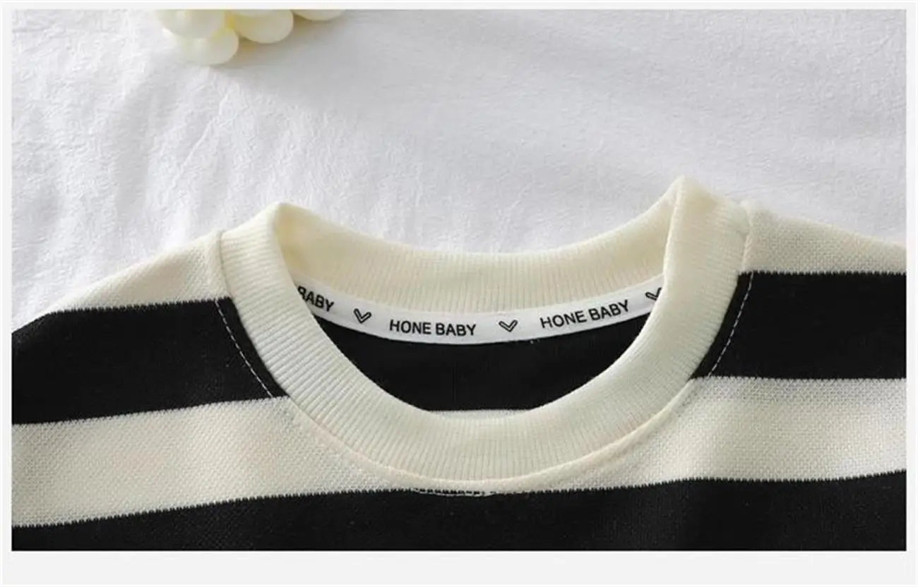 Conjunto Bebê Listrado Urso Premium – Leve e Confortável
