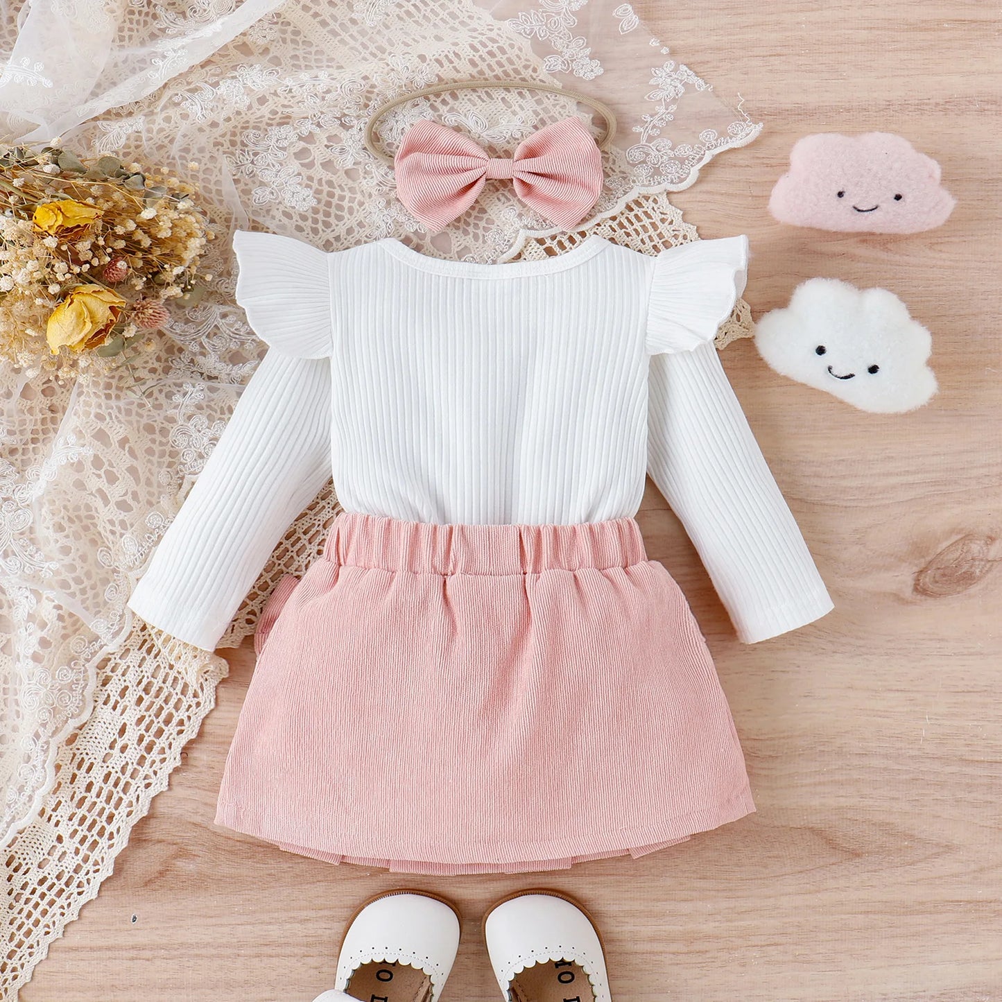 Conjunto Bebê Vintage Premium – Blusa e Saia em Cotelê Delicado