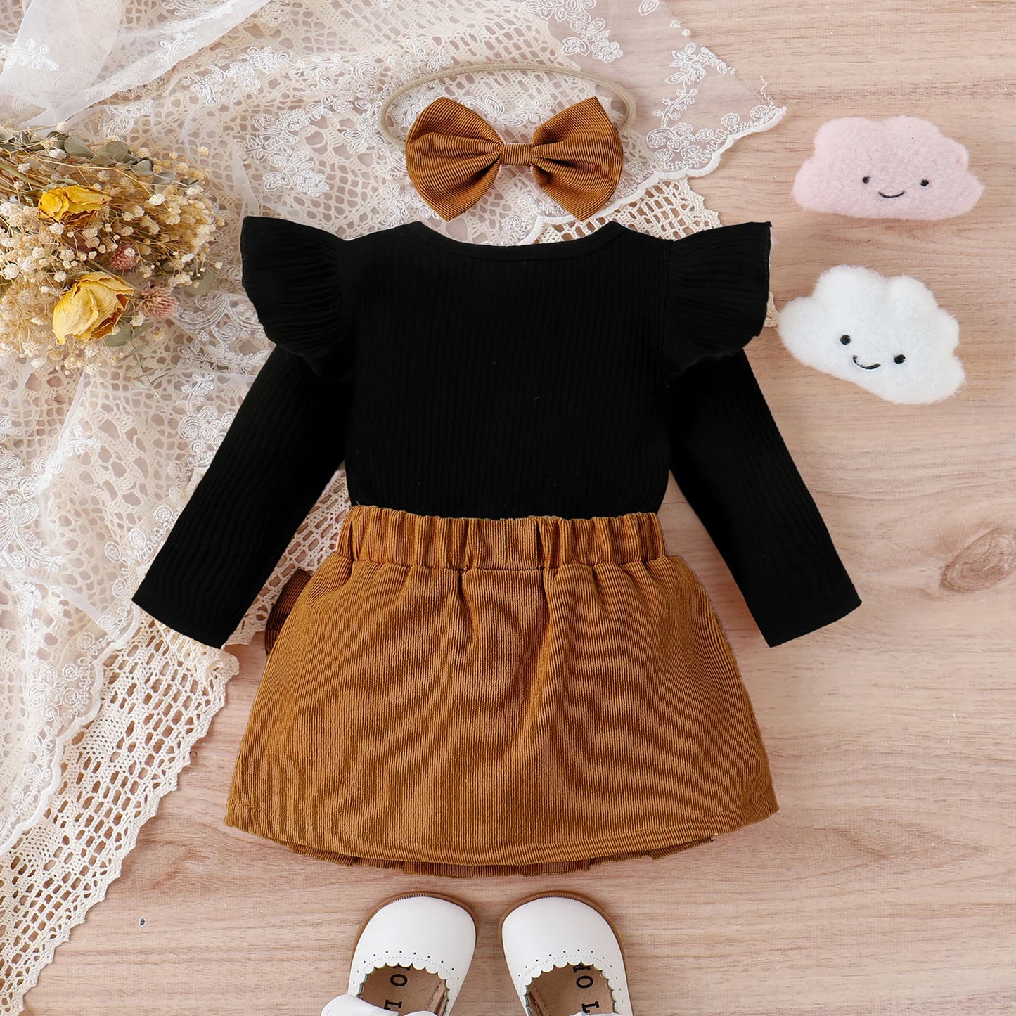 Conjunto Bebê Vintage Premium – Blusa e Saia em Cotelê Delicado