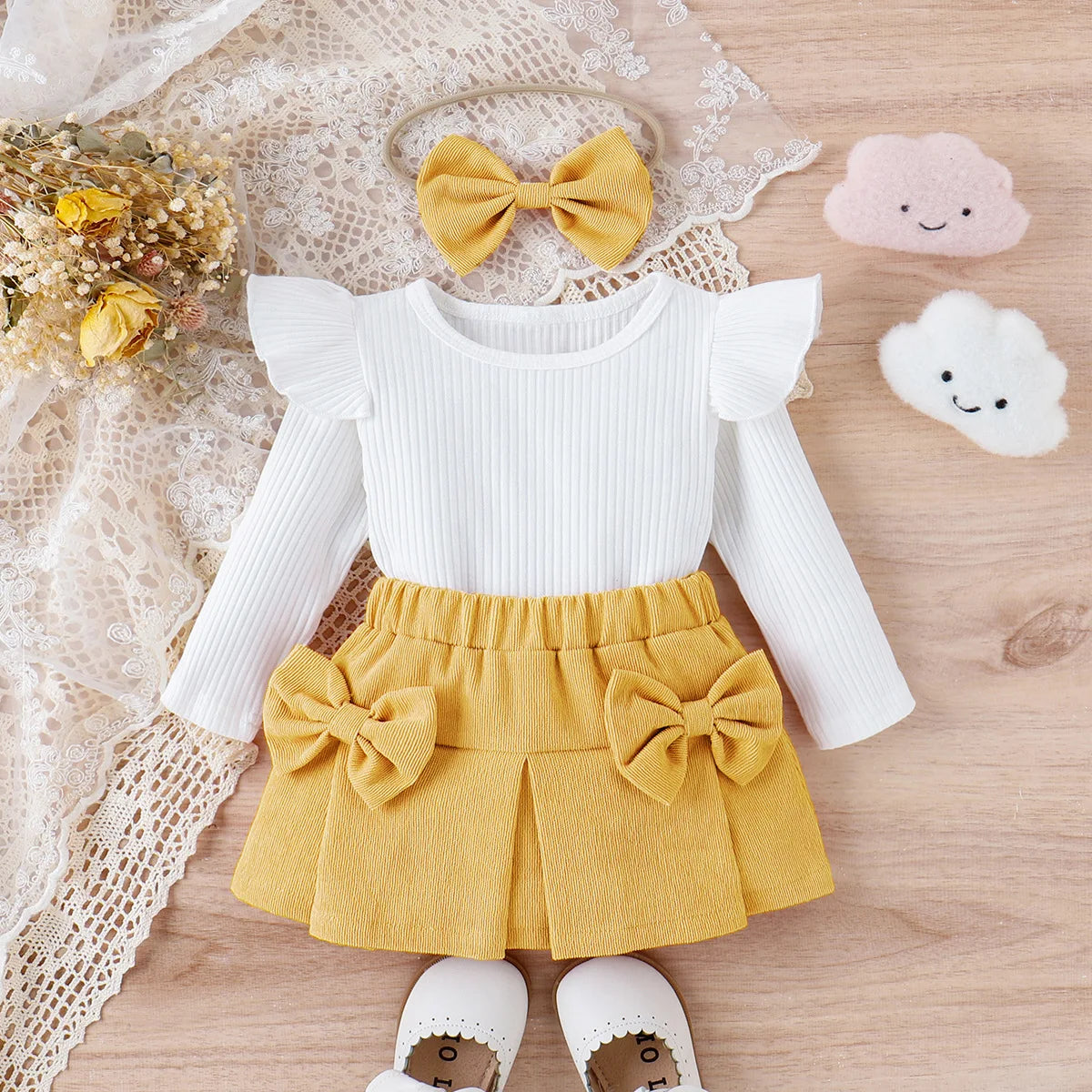 Conjunto Bebê Vintage Premium – Blusa e Saia em Cotelê Delicado