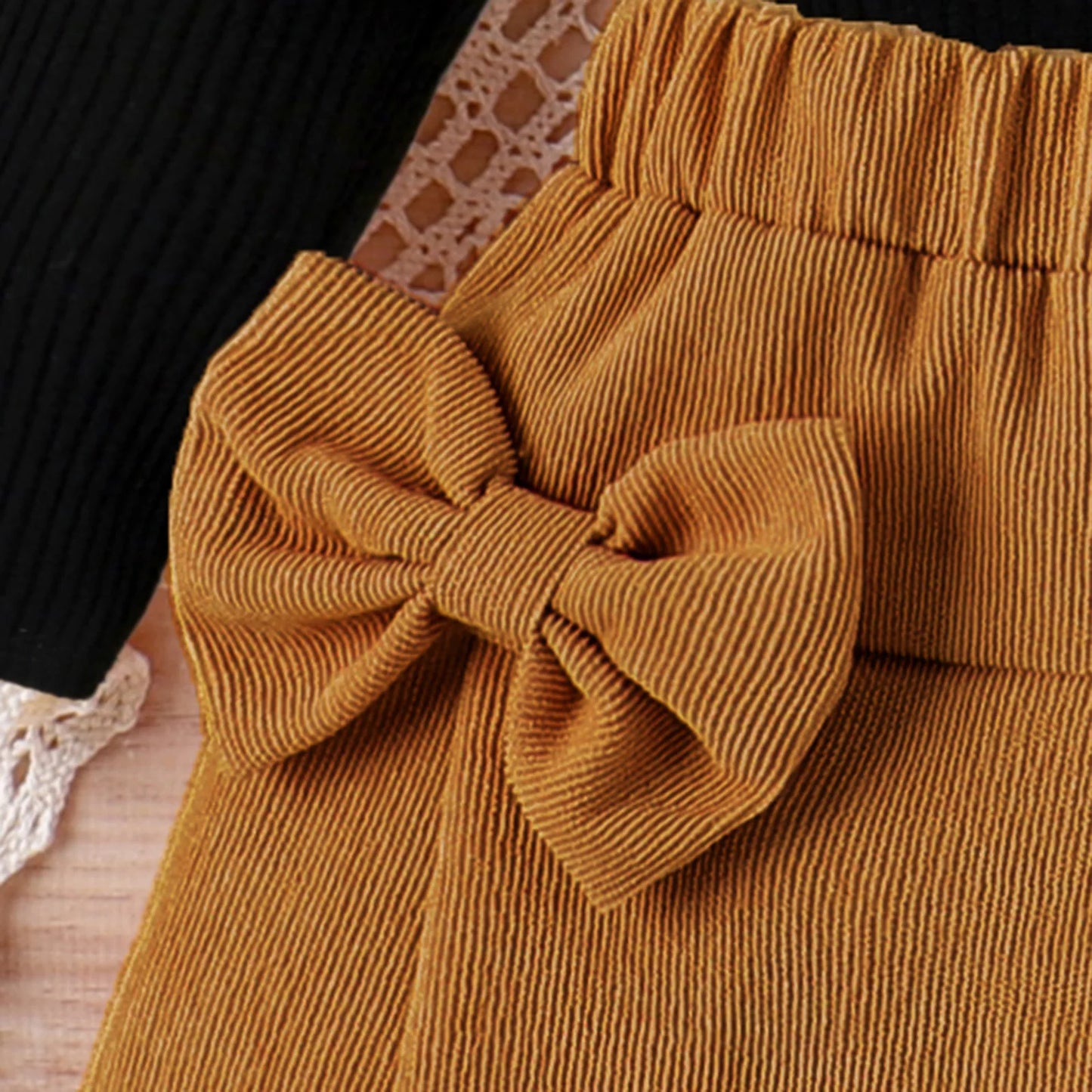 Conjunto Bebê Vintage Premium – Blusa e Saia em Cotelê Delicado